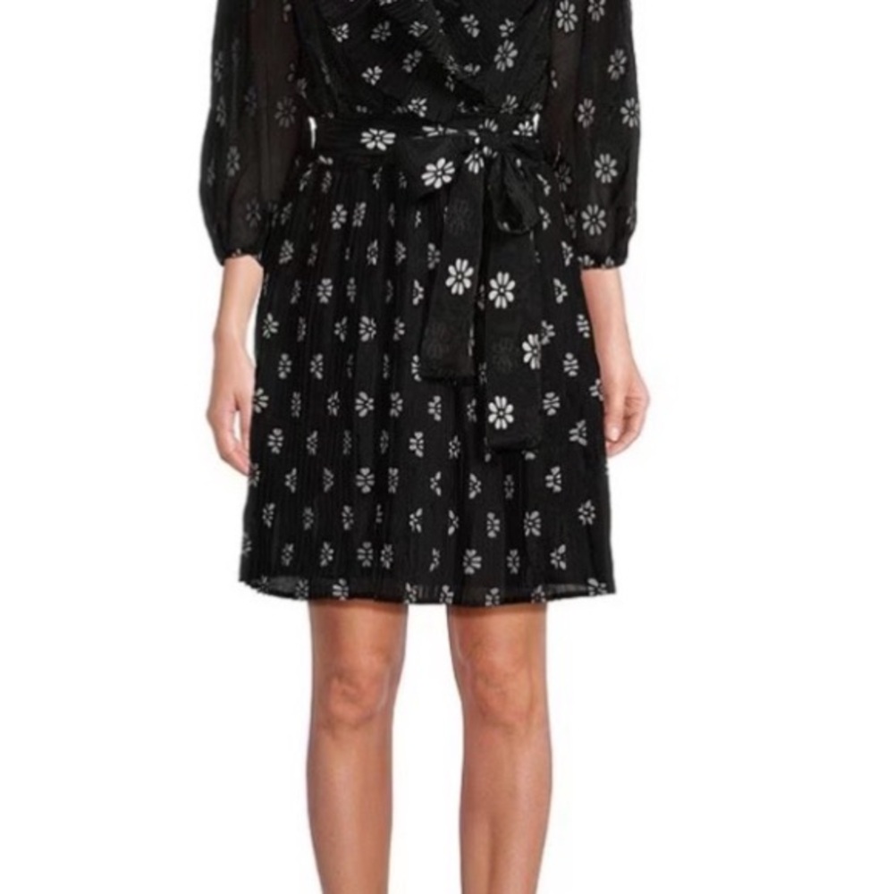 Black Floral Tie-Waist Mini Dress with White Daisy Print